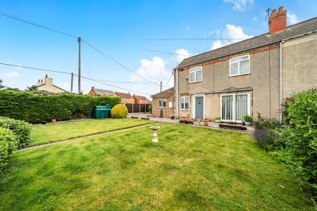 2 bedroom Semi-detached house for sale in Skirth Road, Billinghay, LN4