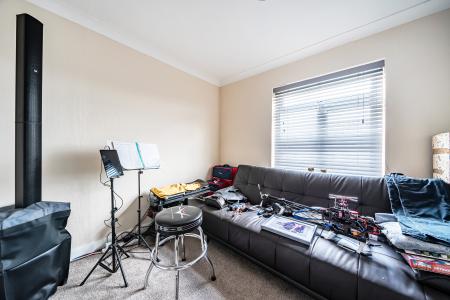 2 bedroom Semi-detached house for sale in Skirth Road, Billinghay, LN4