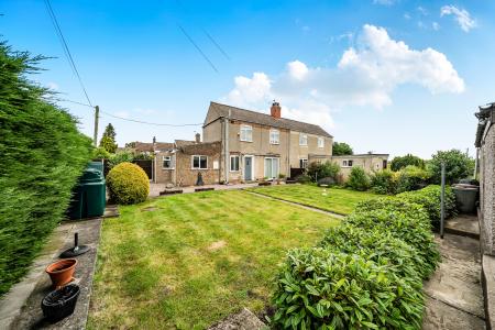 2 bedroom Semi-detached house for sale in Skirth Road, Billinghay, LN4