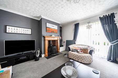 2 bedroom Semi-detached house for sale in Skirth Road, Billinghay, LN4
