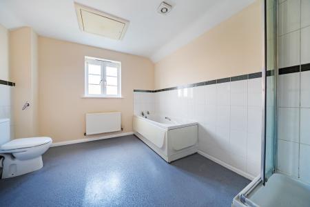 4 bedroom Detached house to let in Exley square, Lincoln, LN2