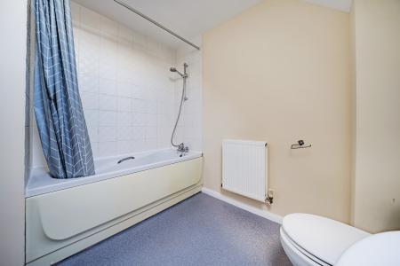 4 bedroom Detached house to let in Exley square, Lincoln, LN2