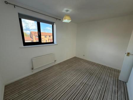 2 bedroom Semi-detached house to let in Hale Close, Lincoln, LN2