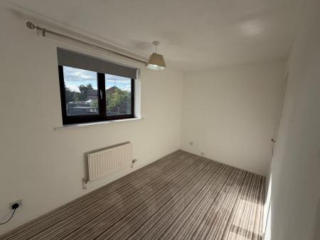 2 bedroom Semi-detached house to let in Hale Close, Lincoln, LN2
