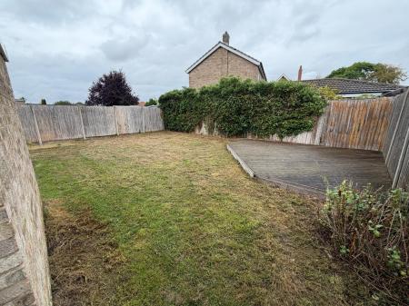 3 bedroom Bungalow to let in Sykes Lane, Saxilby, Lincoln, LN1
