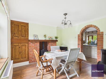 4 bedroom Detached house for sale in Fen Lane, Trusthorpe, LN12