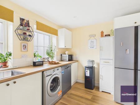 2 bedroom Semi-detached house for sale in Commercial Road, Alford, Alford, LN13