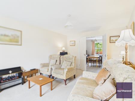 4 bedroom Detached house for sale in Alder Place, Alford, LN13