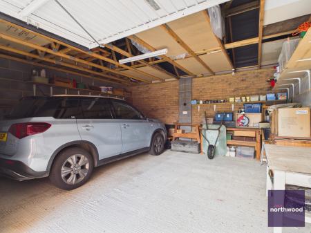 4 bedroom Detached house for sale in Alder Place, Alford, LN13
