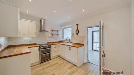 2 bedroom Terraced House for sale in Victoria Street, Billinghay, LN4