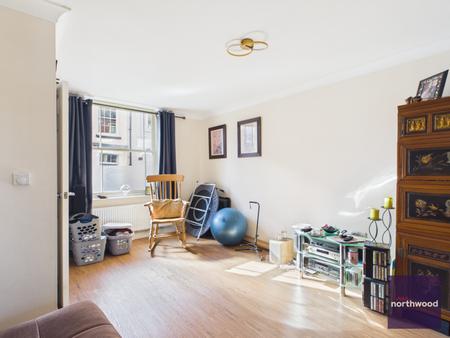 4 bedroom Town house for sale in Banks Street, Horncastle, LN9