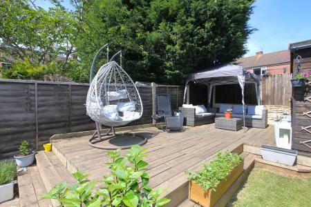 2 bedroom Town house for sale in Abbey Drive, Ashby-De-La-Zouch, LE65