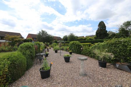 3 bedroom Semi-detached house for sale in Ashby Road, Osgathorpe, LE12