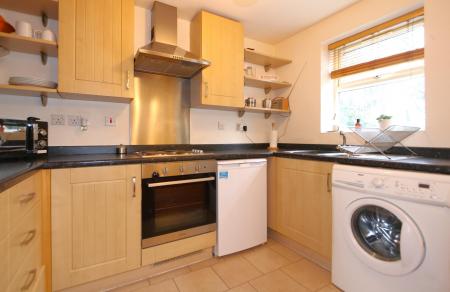 2 bedroom Ground floor flat for sale in Astley Way, Ashby-De-La-Zouch, LE65