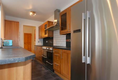 3 bedroom Terraced House for sale in Avenue Road, Ashby-De-La-Zouch, LE65