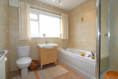 3 bedroom Detached bungalow for sale in Babelake Street, Packington, LE65