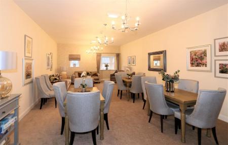 2 bedroom Ground floor flat for sale in Bainbridge Court, Ashby-De-La-Zouch, LE65