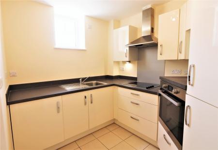 2 bedroom Ground floor flat for sale in Bainbridge Court, Ashby-De-La-Zouch, LE65