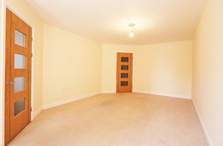 2 bedroom Ground floor flat for sale in Bainbridge Court, Ashby-De-La-Zouch, LE65