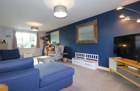 4 bedroom Detached house for sale in Bishop Hall Road, Ashby-De-La-Zouch, LE65