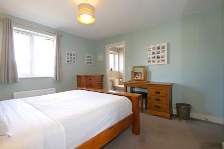 4 bedroom Detached house for sale in Bishop Hall Road, Ashby-De-La-Zouch, LE65