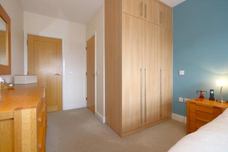 4 bedroom Semi-detached house for sale in Brooks Close, Donisthorpe, DE12