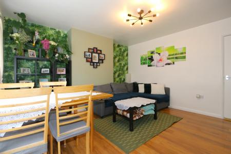 3 bedroom Semi-detached house for sale in Burton Road, Ashby-De-La-Zouch, LE65