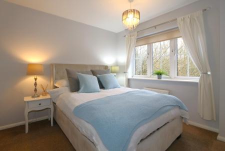 3 bedroom End of terrace house for sale in Buttercup Avenue, Donisthorpe, DE12