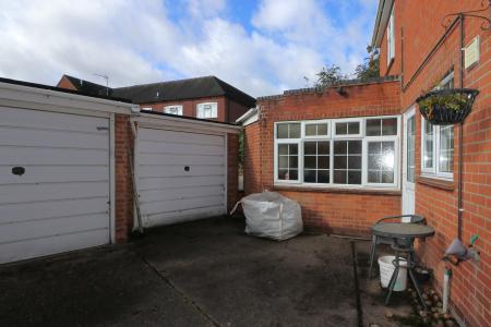 4 bedroom Semi-detached house for sale in Castle Street, Melbourne, Melbourne, DE73