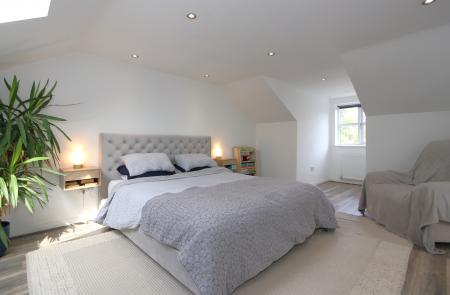 4 bedroom Semi-detached house for sale in Church Street, Appleby Magna, DE12