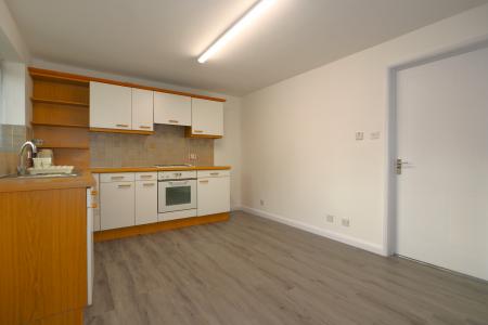 2 bedroom Semi-detached house for sale in Harrow Close, Ashby-De-La-Zouch, LE65