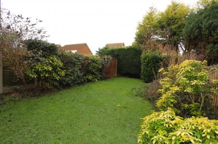 2 bedroom Semi-detached house for sale in Harrow Close, Ashby-De-La-Zouch, LE65