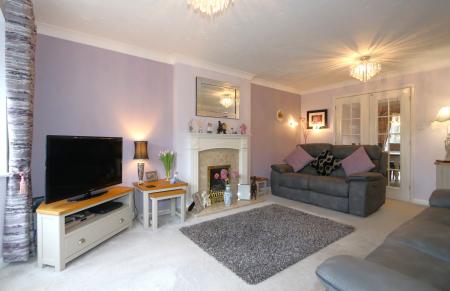 4 bedroom Detached house for sale in Highgate, Ashby-De-La-Zouch, LE65