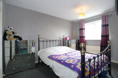 3 bedroom Detached house for sale in Kelso Close, Measham, DE12