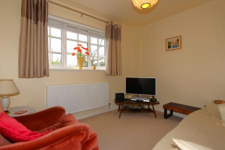 4 bedroom Detached house for sale in Loughborough Road, Coleorton, LE67