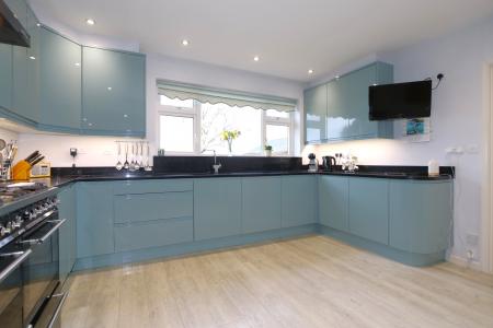 4 bedroom Detached house for sale in Loughborough Road, Coleorton, LE67