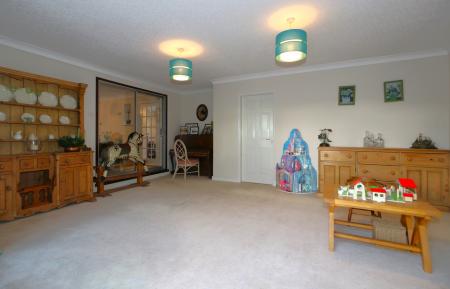 4 bedroom Detached house for sale in Main Street, Osgathorpe, LE12