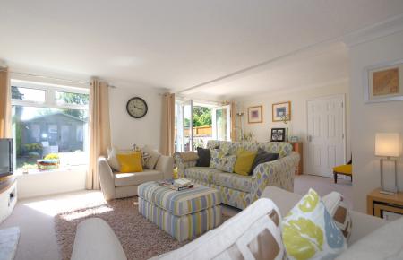 3 bedroom Detached house for sale in Marlborough Way, Ashby-De-La-Zouch, LE65