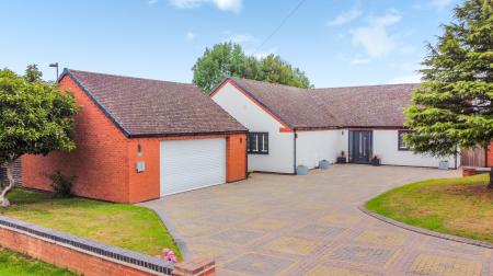 Measham Road, Oakthorpe, DE12