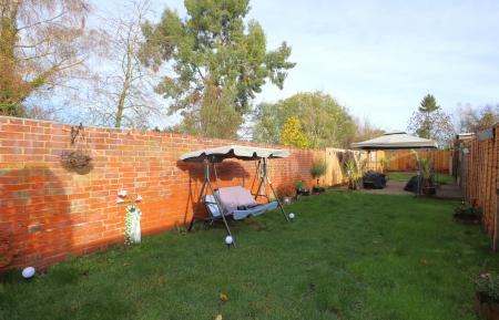 2 bedroom End of terrace house for sale in Moira Road, Donisthorpe, DE12