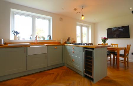 3 bedroom Semi-detached house for sale in Nettlefold Crescent, Melbourne, DE73