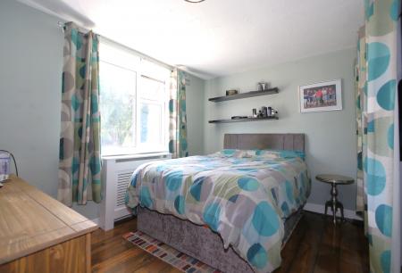 3 bedroom Semi-detached house for sale in Norris Hill, Moira, DE12