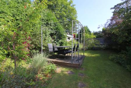 3 bedroom Semi-detached house for sale in Norris Hill, Moira, DE12