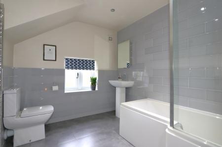 4 bedroom Detached house for sale in North Street, Melbourne, Melbourne, DE73