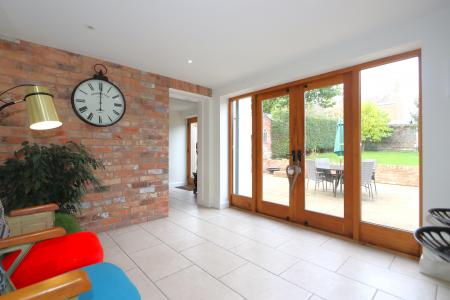 4 bedroom Detached house for sale in North Street, Melbourne, Melbourne, DE73