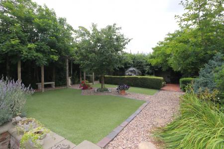 5 bedroom Barn Conversion for sale in Nottingham Road, Lount, Ashby-De-La-Zouch, LE65