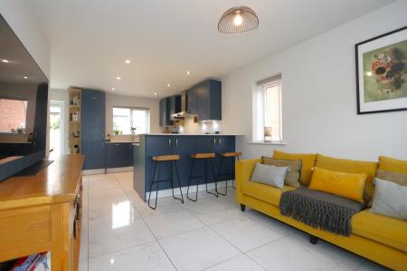 4 bedroom Detached house for sale in Priory Close, Breedon On The Hill, DE73