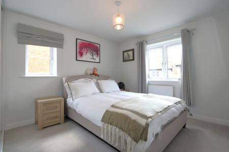 4 bedroom Detached house for sale in Priory Close, Breedon On The Hill, DE73