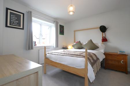 4 bedroom Detached house for sale in Priory Close, Breedon On The Hill, DE73