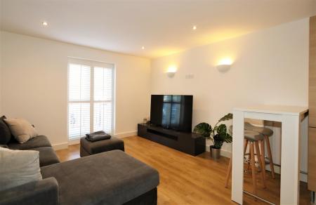 1 bedroom Flat for sale in Royal Mews, Ashby-De-La-Zouch, LE65